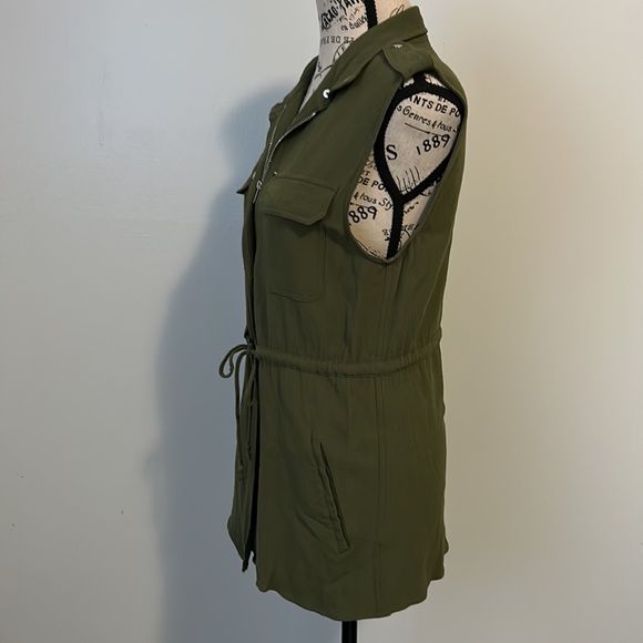 1. State Women's Utility Style Vest Cinched Waist Army Green size Small - Picture 3 of 4